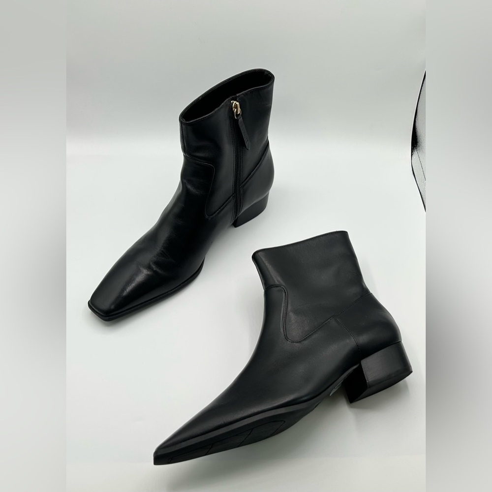 Schutz Black Leather Square Toe Heeled Ankle Bootie NWT New Women’s Size 8.5